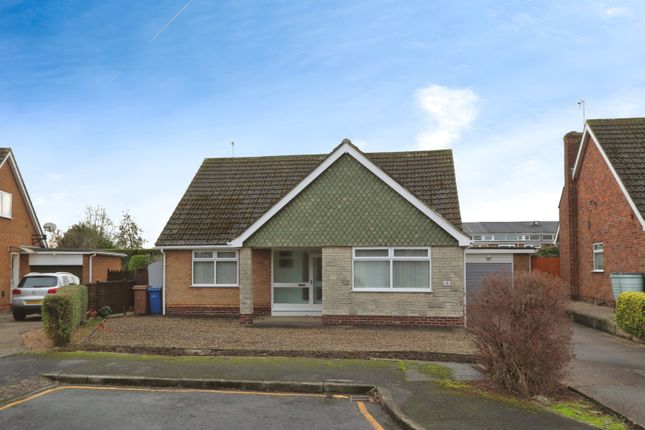 2 bedroom detached bungalow for sale