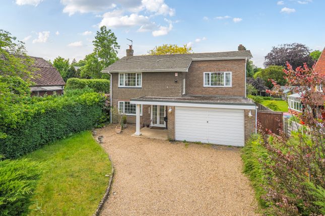 Pit Farm Road, Guildford, GU1 3 bed detached house for sale