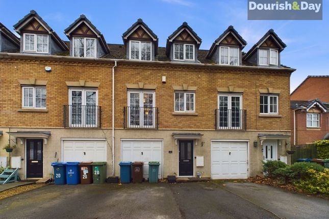 Courtland Mews, Stafford ST16 3 bed townhouse for sale