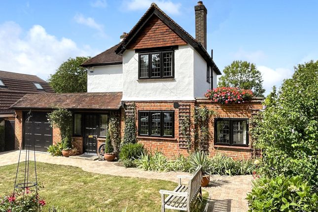 Jeffries Road, West Horsley, KT24 4 bed detached house for sale