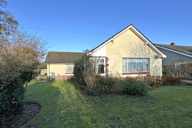 3 bedroom detached bungalow for sale