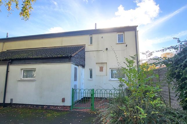 3 bed end terrace house