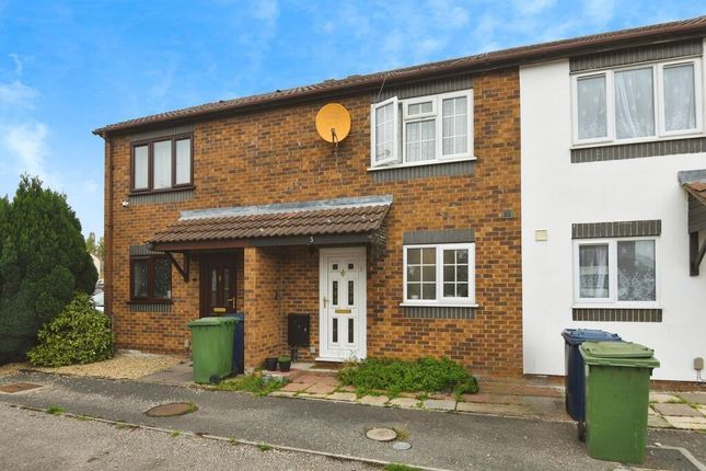 Harrys Way, Wisbech, Cambs, PE13 2TX 2 bed terraced house for sale