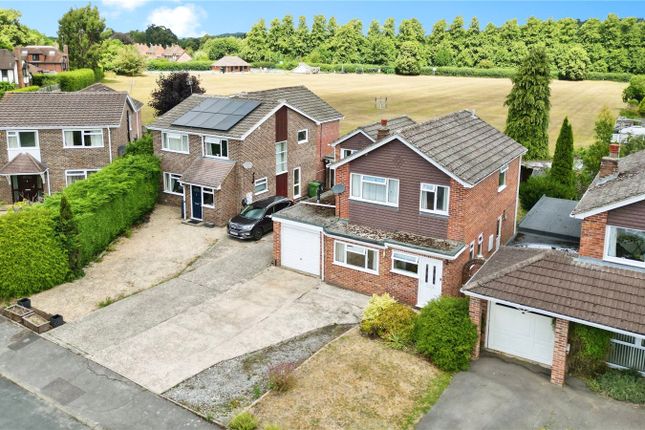 Penn Road, Speen, Newbury, Berkshire... 4 bed detached house for sale