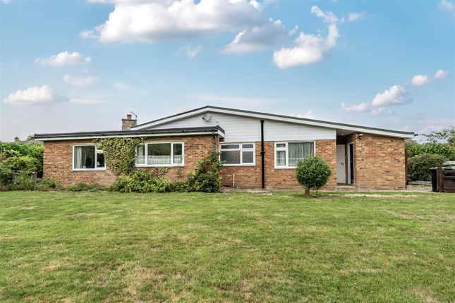 Trent Road, Bedford 3 bed detached bungalow for sale