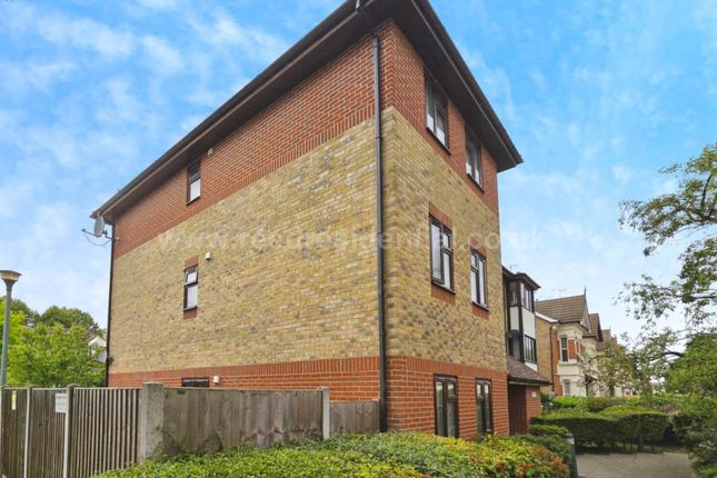 Baxter Avenue, Southend On Sea 1 bed flat for sale