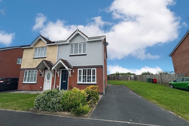 Redcar Avenue, Cleveleys FY5 2 bed semi