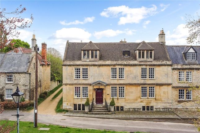 The Green, Calne, Wiltshire, SN11 6 bed semi