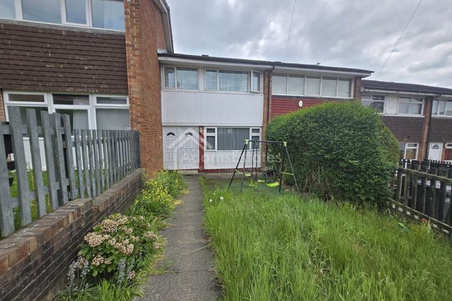 Moorcroft Drive, Dewsbury Moor 2 bed terraced house for sale