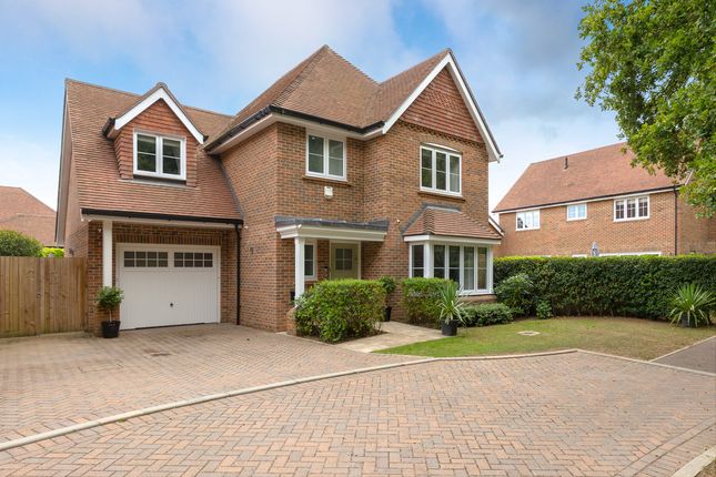 Sycamore Road, Cranleigh, GU6 4 bed detached house for sale
