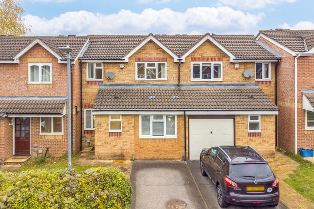 Mermaid Close, Hitchin 3 bed terraced house for sale