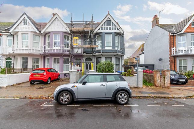 Alexandra Road, Worthing 1 bed flat for sale