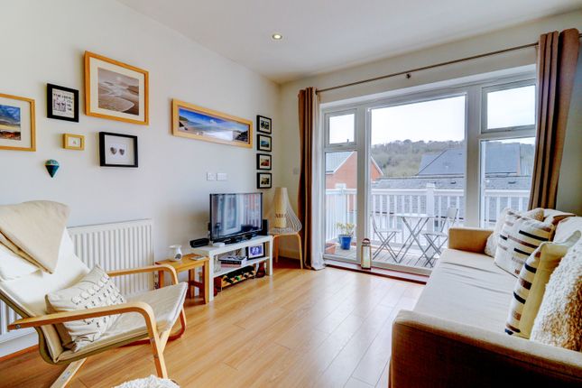 2 bed flat