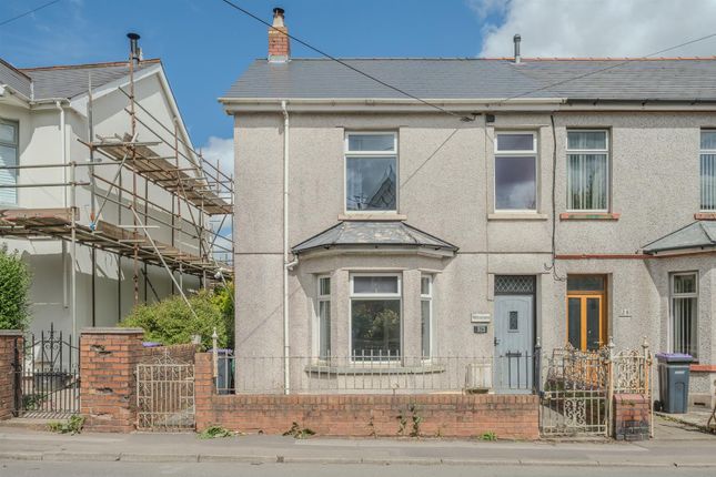 Sunnybank Road, Pontypool NP4 4 bed semi
