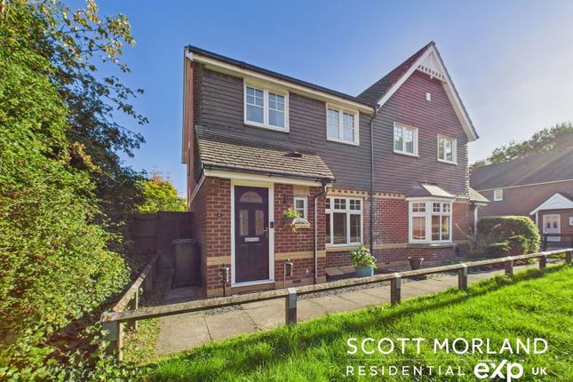 Vitellius Gardens, Basingstoke RG24 3 bed semi