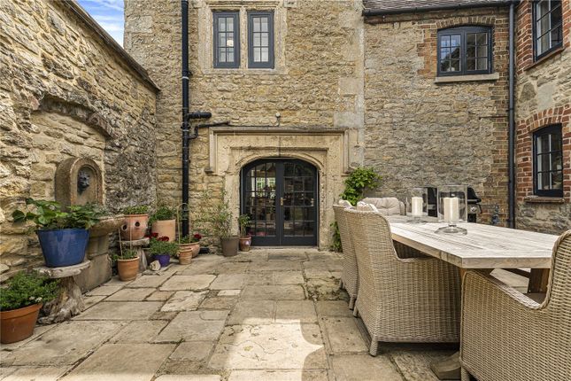 Ascott, Nr Stadhampton, Oxfordshire... 4 bed detached house for sale