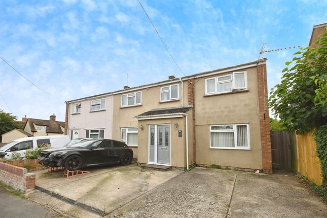 5 bedroom semi-detached house for sale