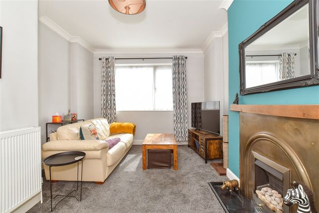 Chichester Road, Portsmouth, Hampshire 1 bed ground floor flat for sale