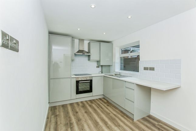 2 bedroom semi-detached bungalow for sale