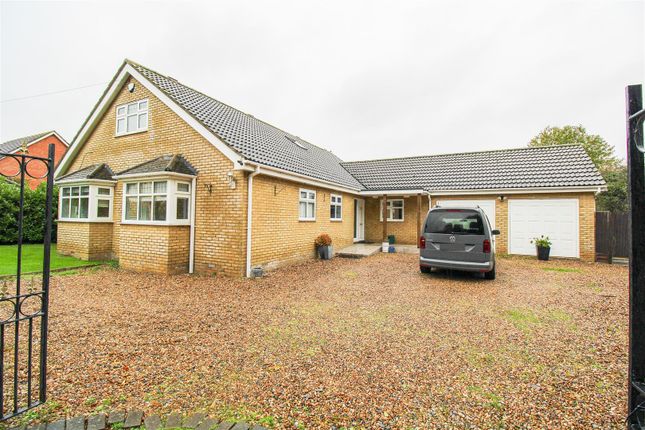 4 bedroom detached bungalow for sale