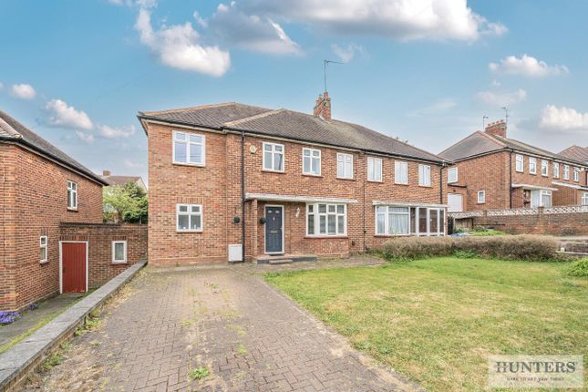 5 bedroom semi-detached house for sale