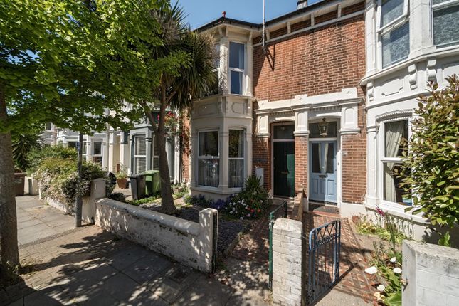 5 bedroom terraced house for sale