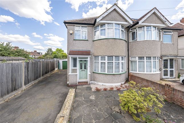 Sussex Avenue, Isleworth 3 bed end of terrace house for sale