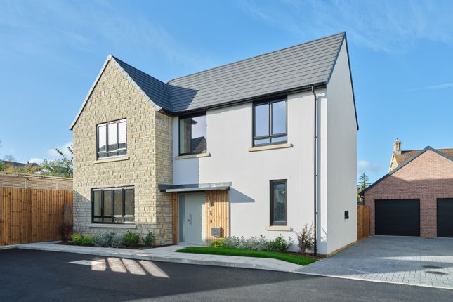 3 bed detached house