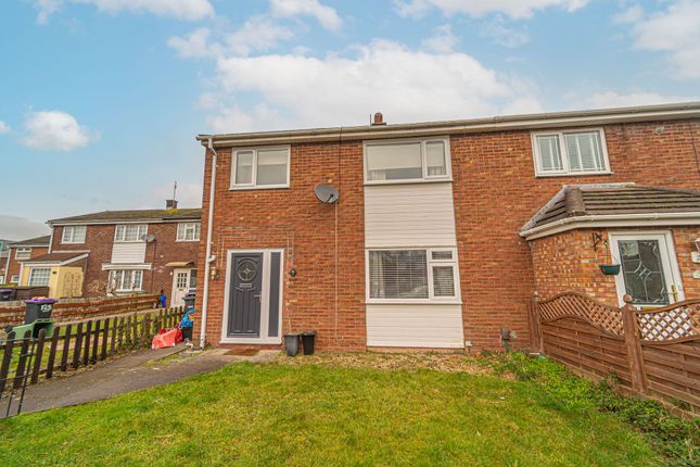 Llewelyn Road, Cwmbran, NP44 3 bed semi