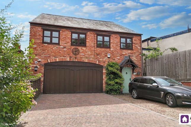 White Horse Lane, Birstall, LE4 5 bed character property for sale
