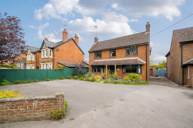 Nursteed Road, Devizes 4 bed detached house for sale