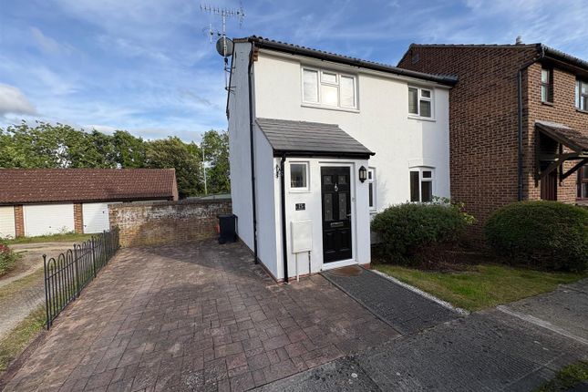 Eastleaze Road, Eastleaze, Swindon 2 bed end of terrace house for sale