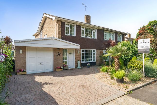 Gunners Way, Hampshire PO12 3 bed semi