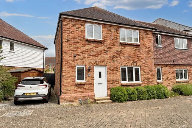 4 bedroom semi-detached house for sale