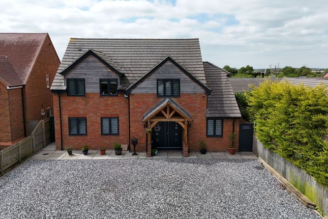 Lower Road, Stoke Mandeville... 4 bed detached house for sale