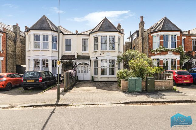 Redbourne Avenue, London, N3 5 bed semi
