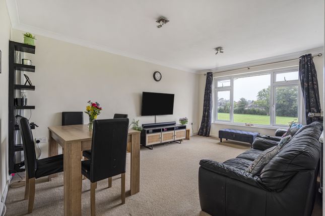 Ashtead 3 bed maisonette for sale