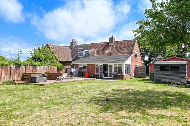 Frys Lane, Everton, Lymington... 3 bed semi