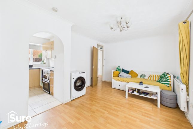 Hales Park Close, Hemel Hempstead... 1 bed flat for sale