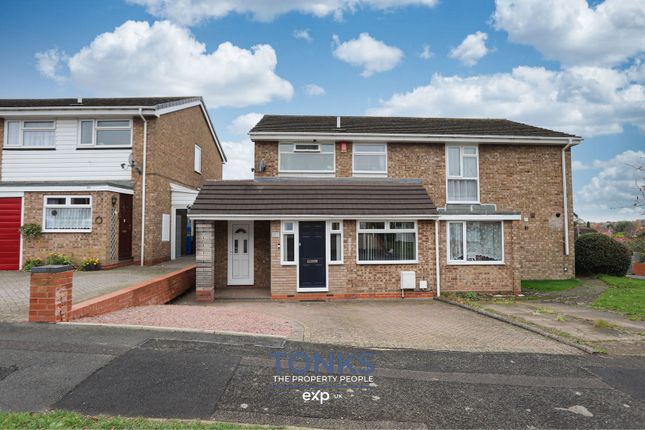 Pennine Road, Bromsgrove B61 3 bed semi