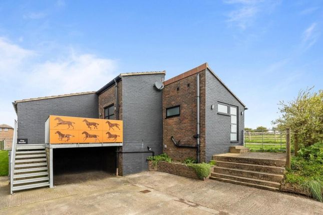The Old Racecourse, East Sussex BN7 3 bed detached house for sale