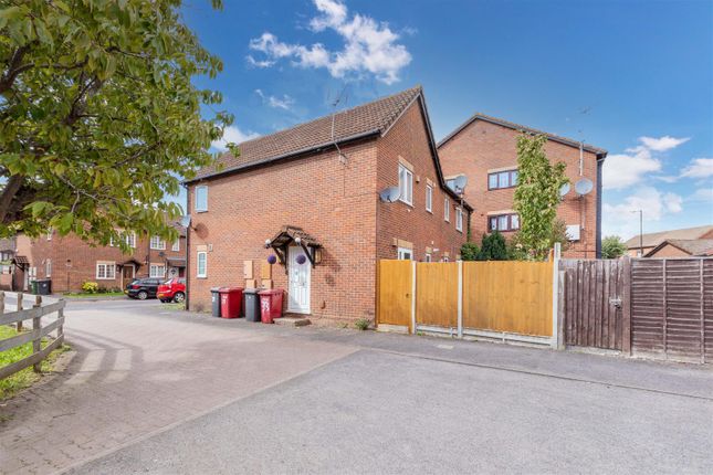 Bruce Close, Cippenham 1 bed end of terrace house for sale