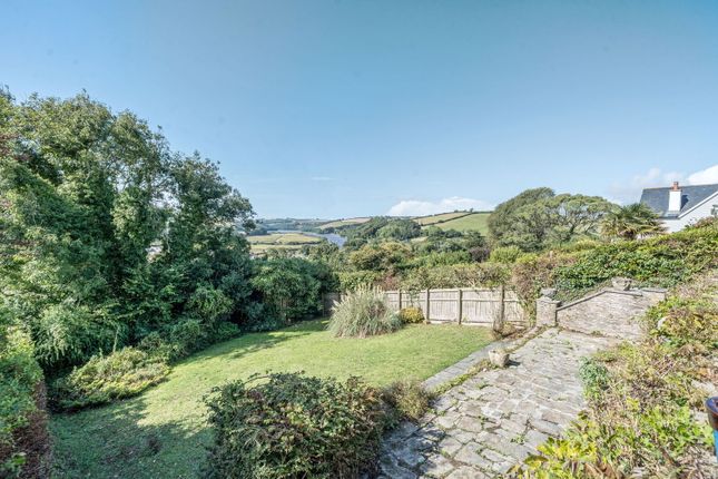 3 bedroom semi-detached bungalow for sale