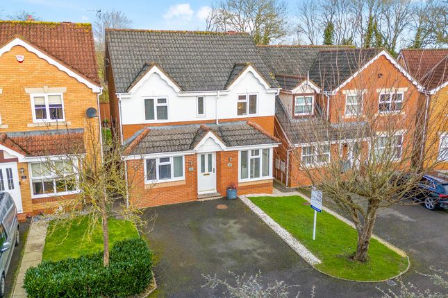 4 bed detached house