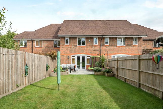 Royal Huts Avenue, Surrey GU26 3 bed terraced house for sale