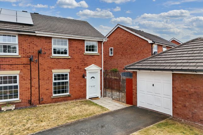 3 bedroom semi-detached house for sale