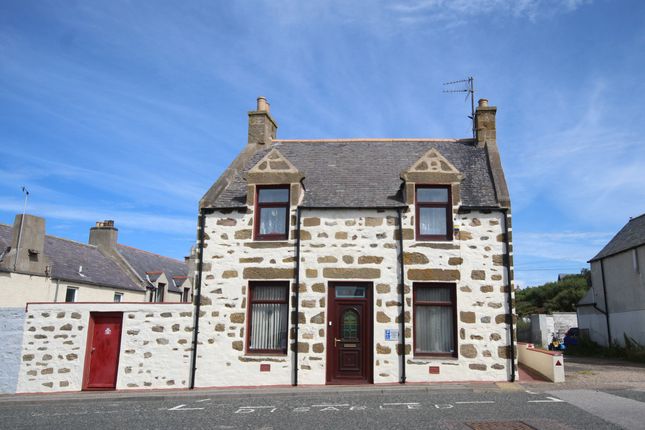 2 bed detached house