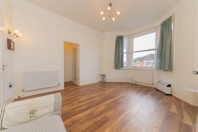 Sunny Gardens Road, Hendon, London Studio for sale