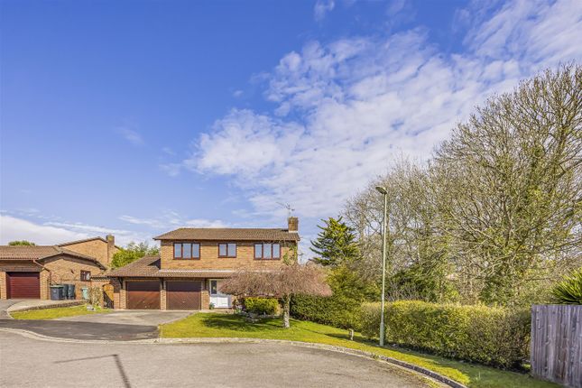 Deeping Gate, Waterlooville PO7 4 bed detached house for sale