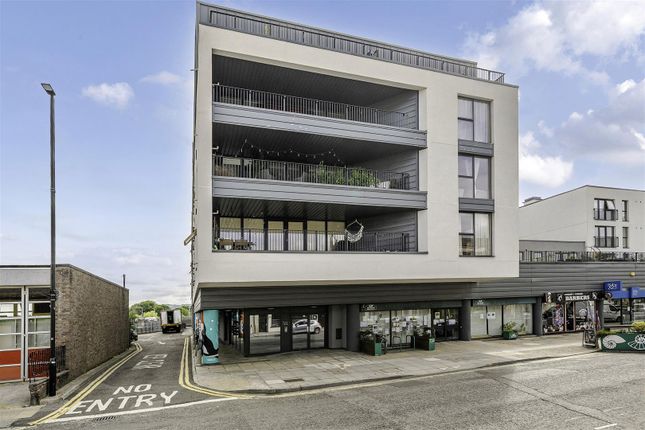 Temple Street, Keynsham, Bristol 2 bed apartment for sale